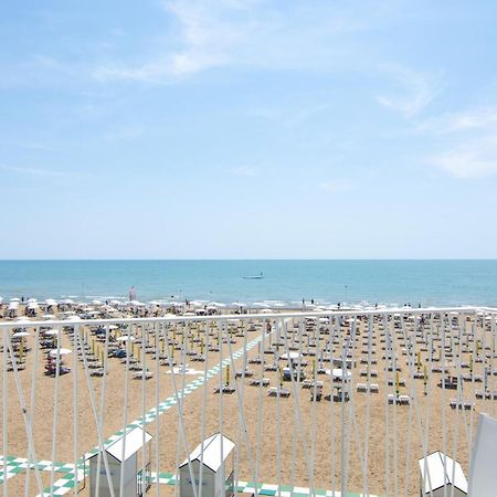 Hotel Montecarlo 3 Stelle Superior 카오를레 외부 사진