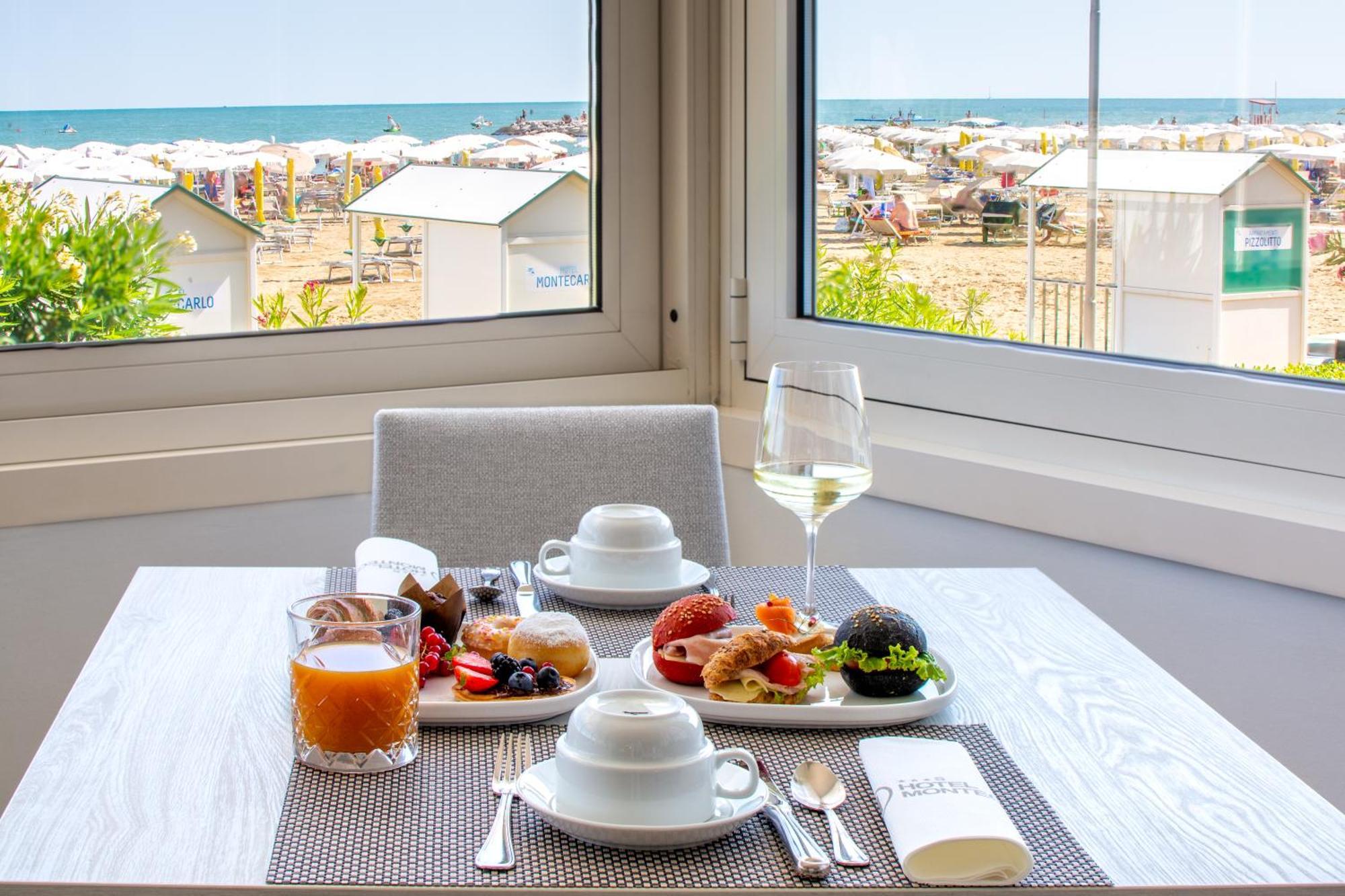 Hotel Montecarlo 3 Stelle Superior 카오를레 외부 사진