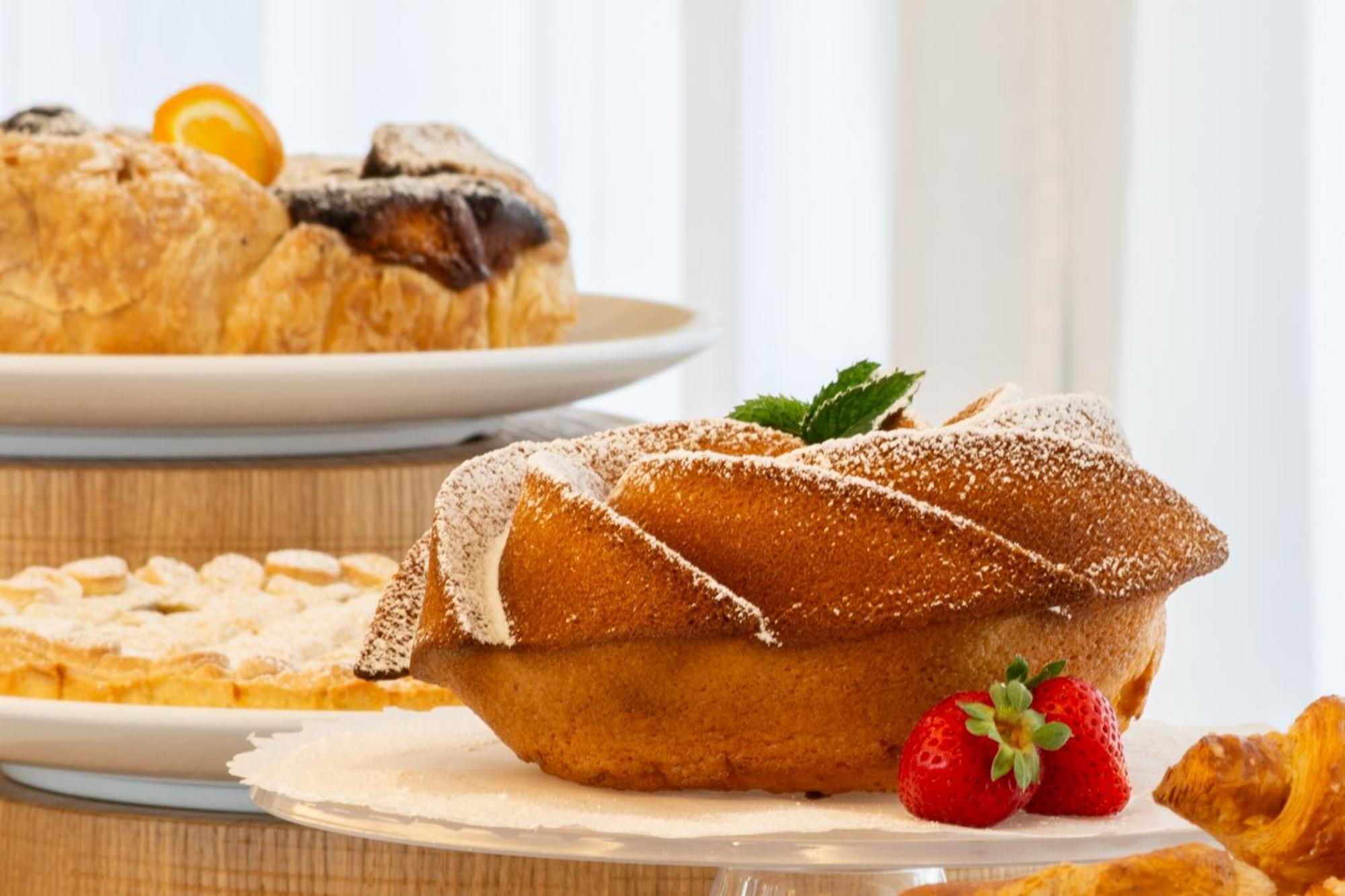 Hotel Montecarlo 3 Stelle Superior 카오를레 외부 사진