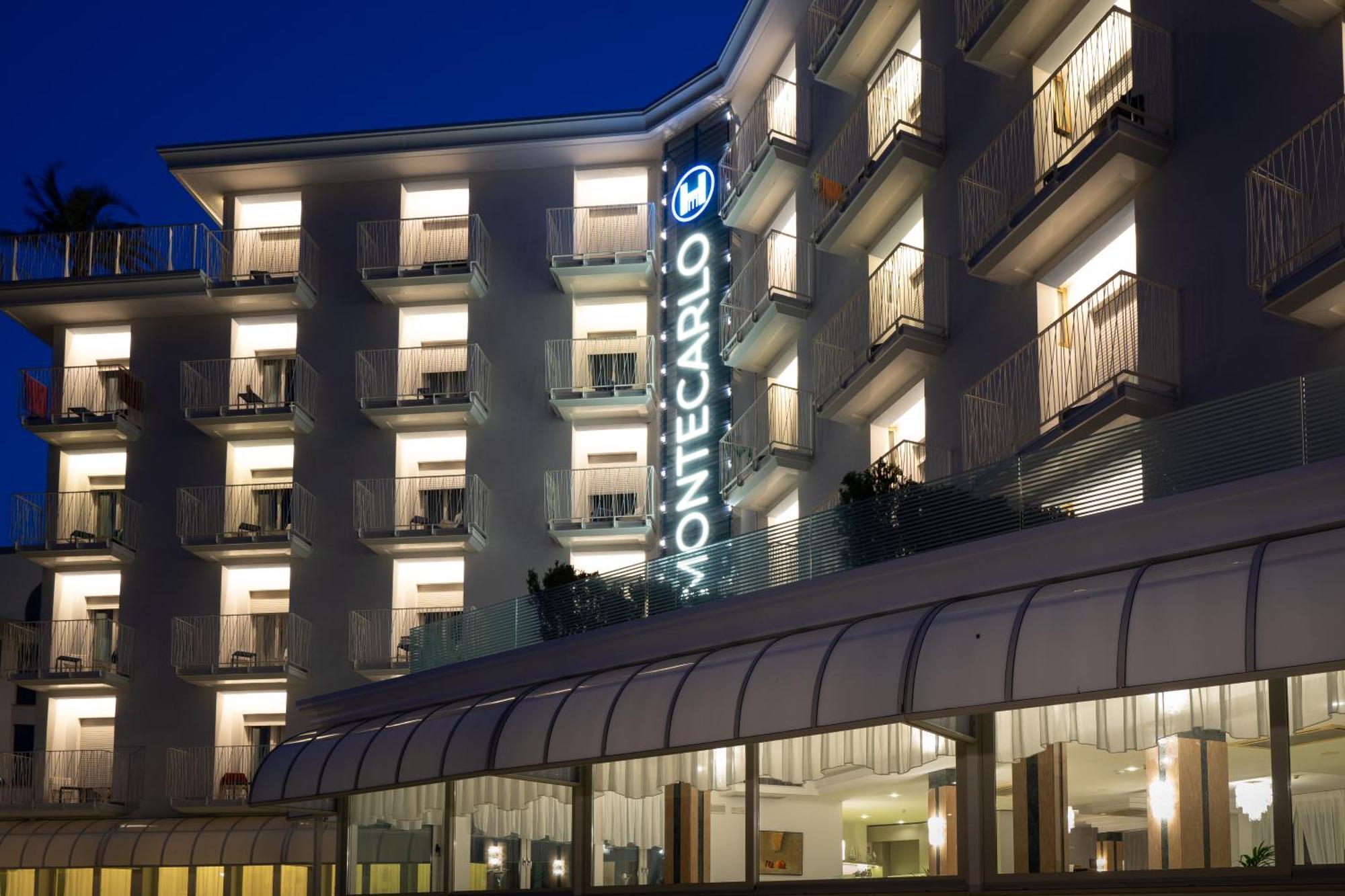 Hotel Montecarlo 3 Stelle Superior 카오를레 외부 사진