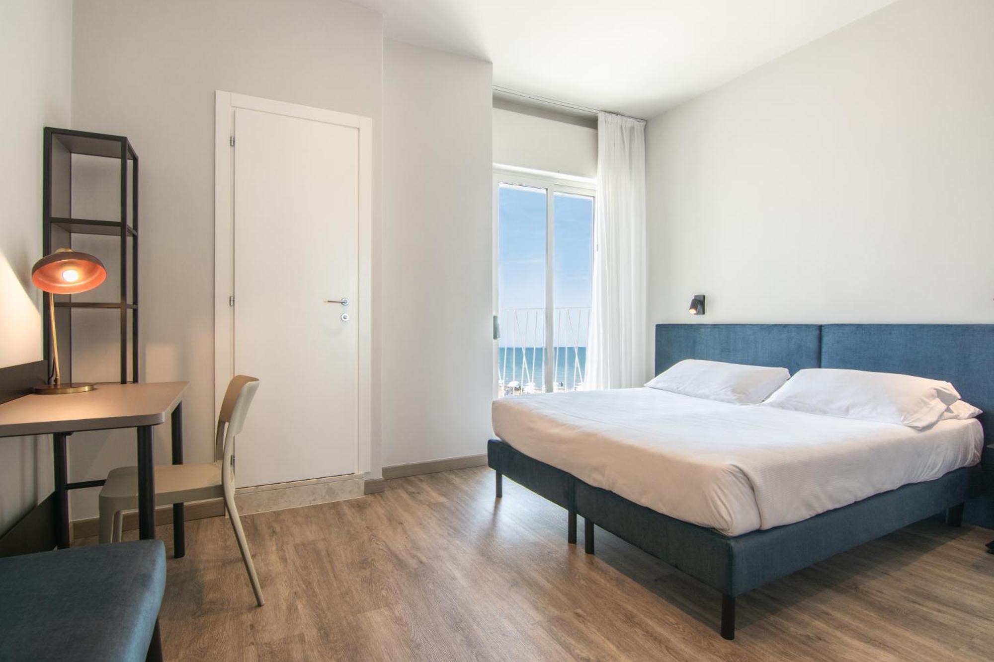 Hotel Montecarlo 3 Stelle Superior 카오를레 외부 사진