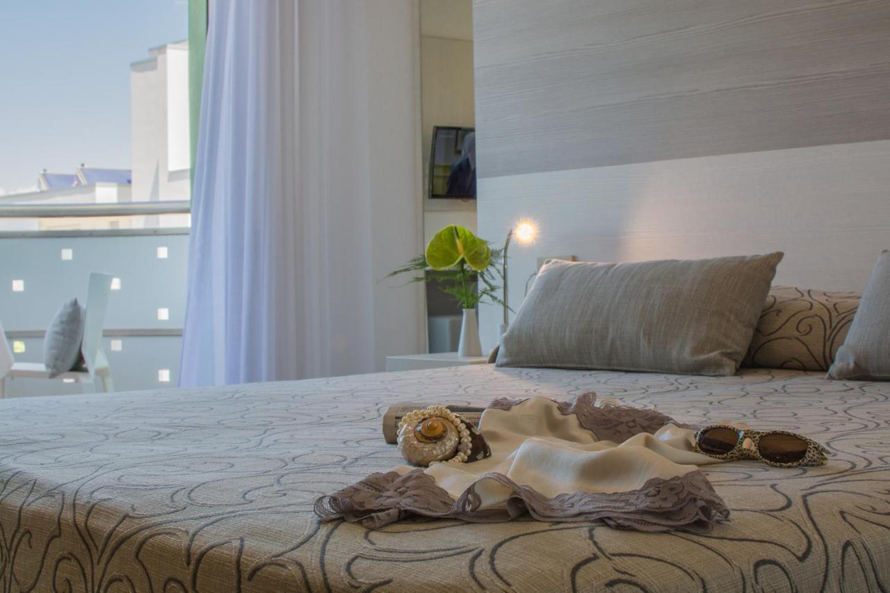 Hotel Montecarlo 3 Stelle Superior 카오를레 외부 사진